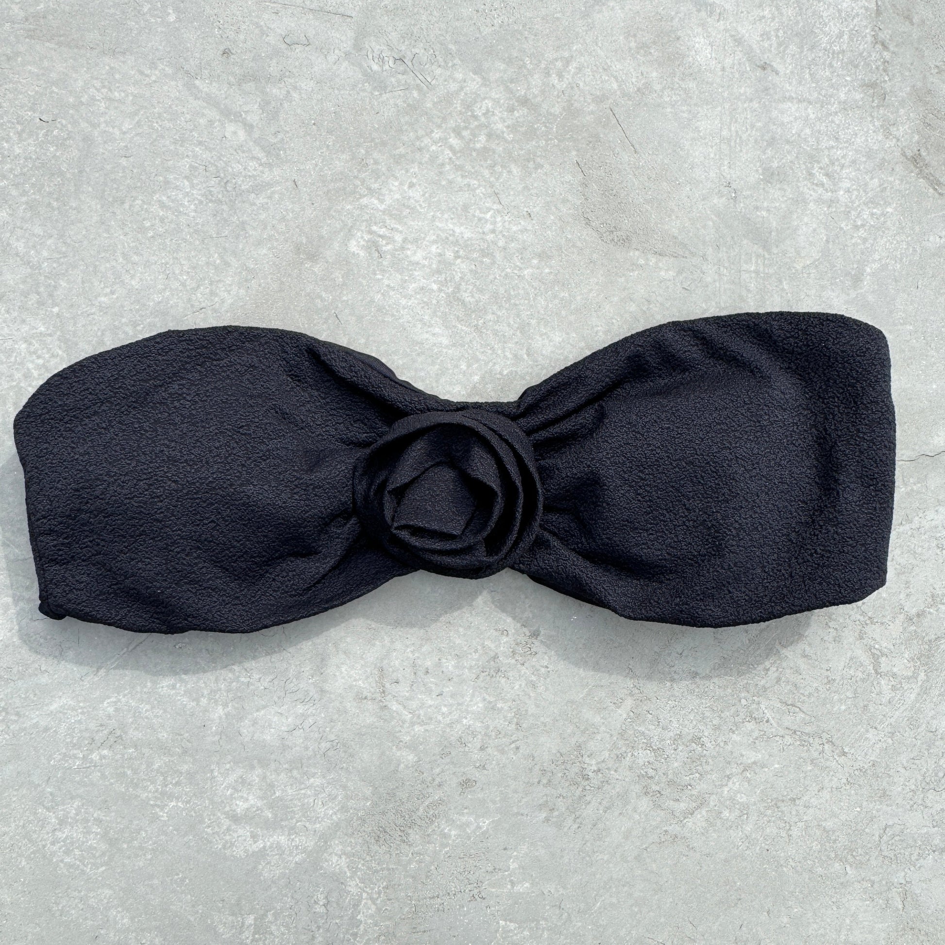 Seashore Textured Black Strapless Flower Bikini Top-0