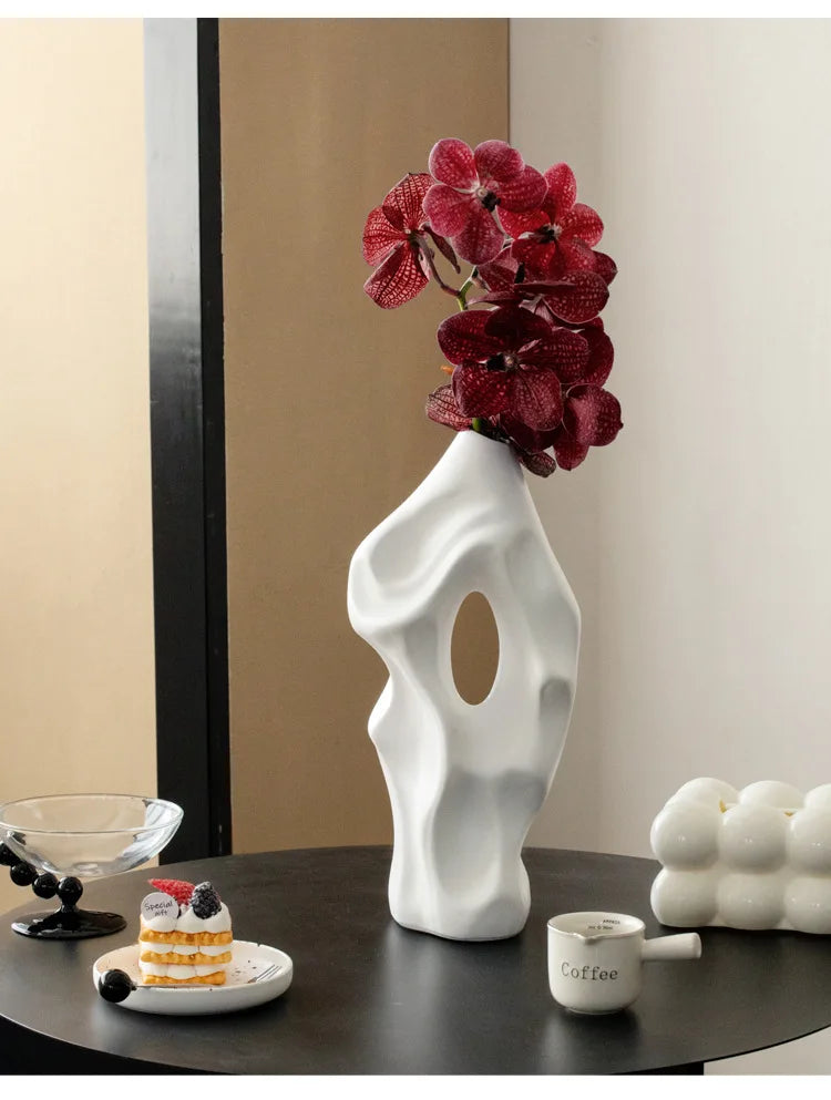 Irregular Home Living Room Desktop Atmosphere Decoration Modern and Minimalist Ceramic Vase Home Flower Arrangement Vase