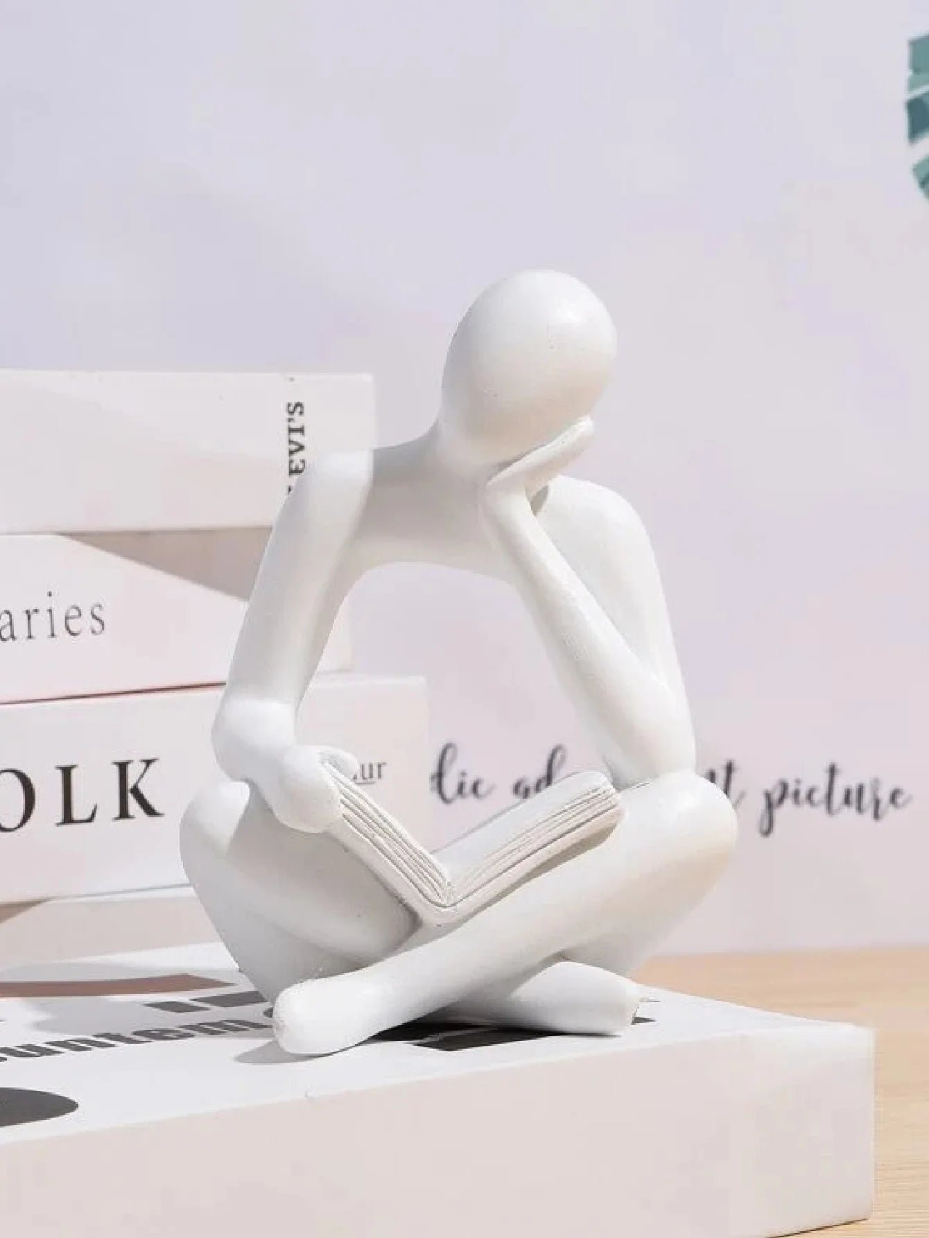 Modern Simple Abstract Art Designer Decoration Creative Bookshelf Bookend Home Living Room Wine Cabinet Decoration