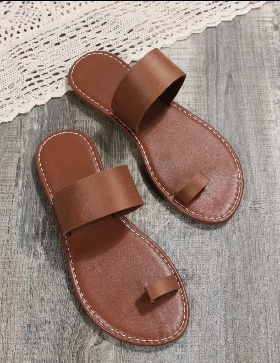 Women's Dark Brown Toe Loop Sandals, Open Round Toe Flat Comfy Fashion Slippers, Women's Indoor & Outdoor Slides