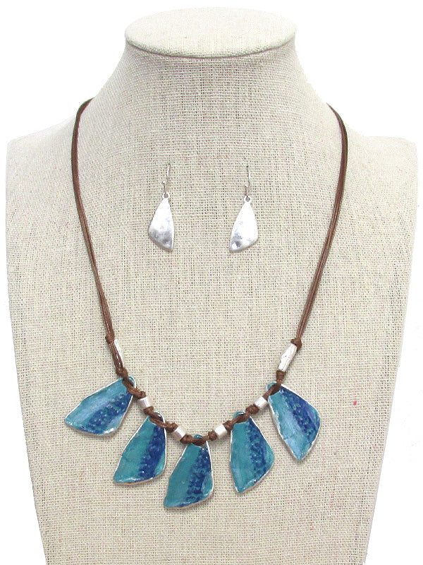 MULTI PATINA METAL TRIBAL CORD NECKLACE SET-0
